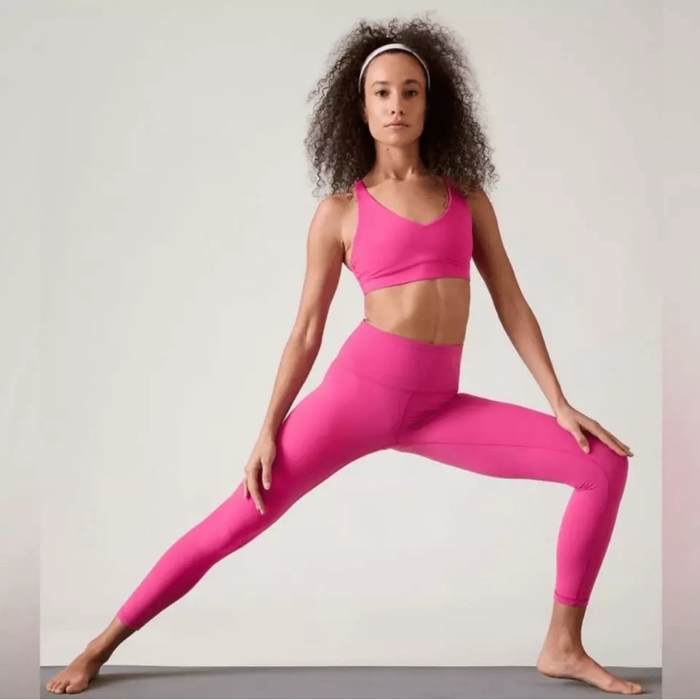 Athleta hot pink ultra high rise elation tight size Large hot pink women’s